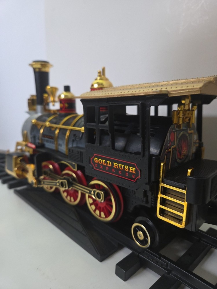 Vintage 1989 New Bright Gold Rush Express Train Set Complete Working