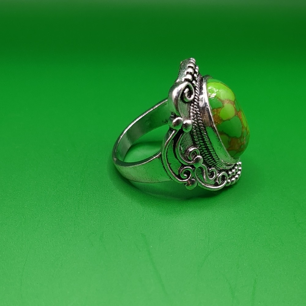 Green Oval Statement Ring Bezel Setting Silver Tone Ethnic Style