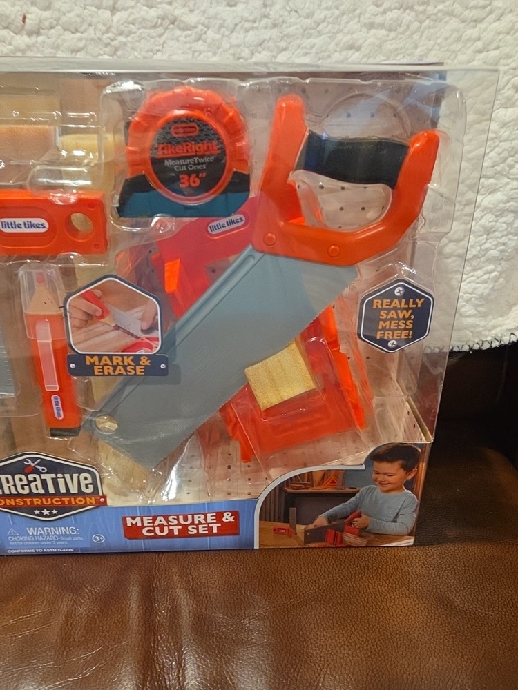 little tikes Creative Construction Measure & Cut Set - Includes 5 Accessories,