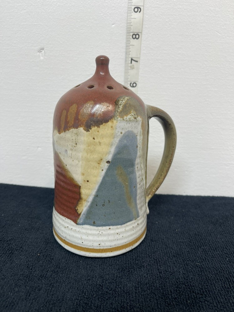 Studio Art Pottery 7in. Parmesan/herb Shaker Culinary ￼