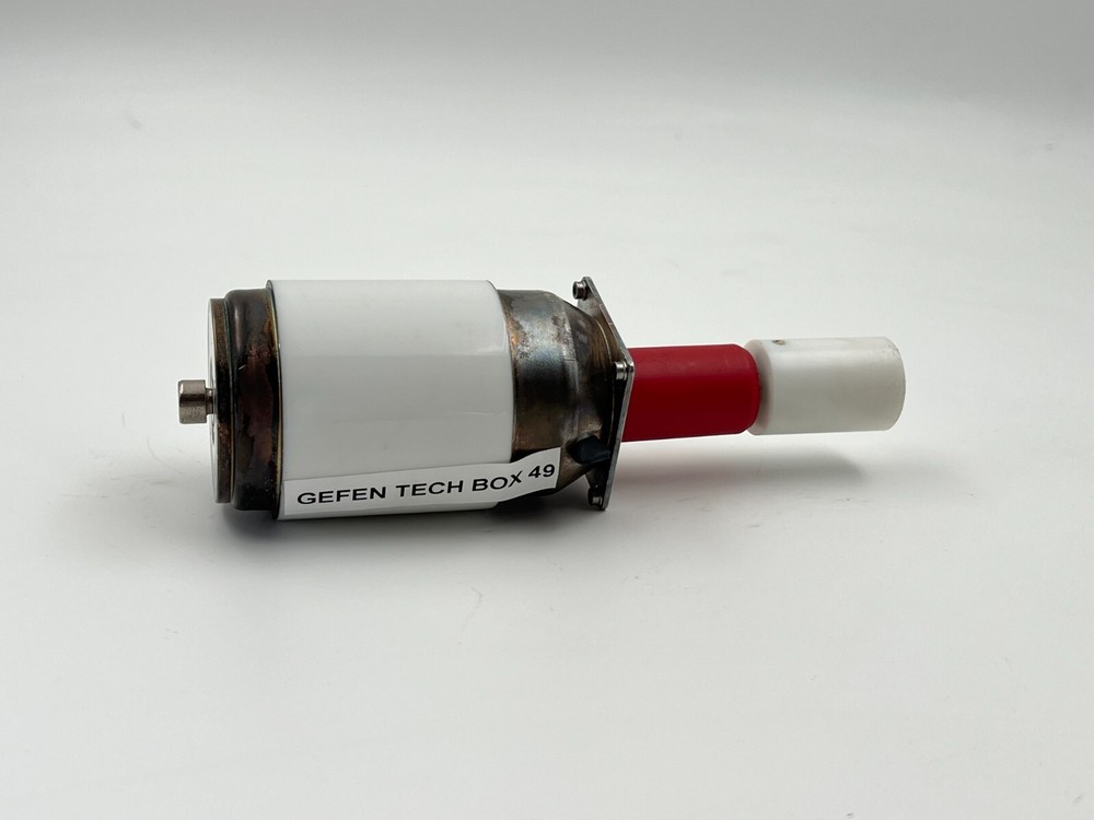 COMET CV05C-900E/8 VARIABLE VACCUM CAPACITOR 400-900PF