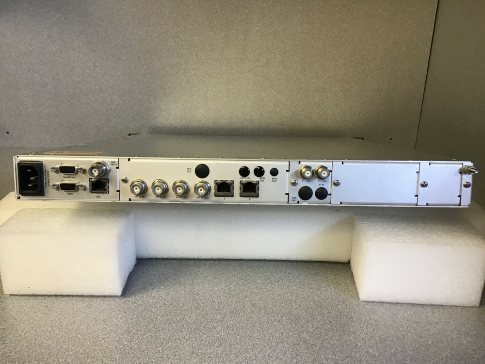 IRD NEWTEC AZIMUTH DEMODULATOR AZ910 DVB-S DVB-S2