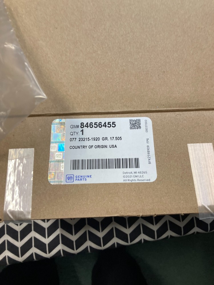 Genuine GM Step Pad 84656455