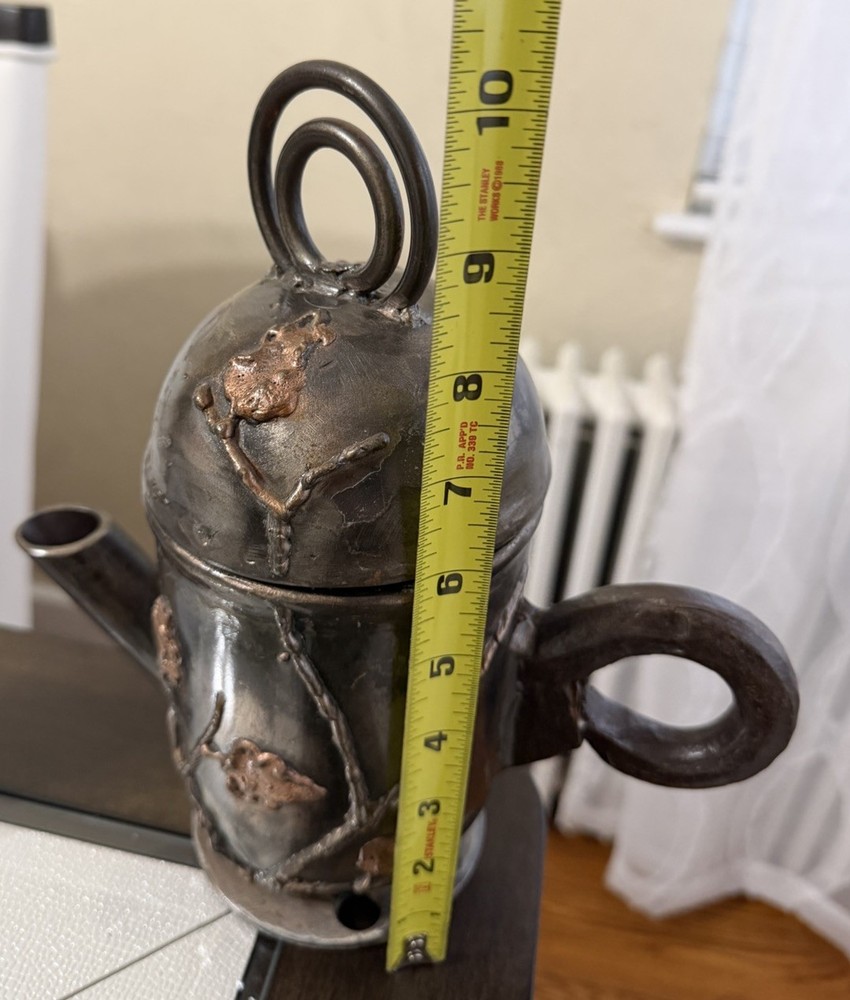 Decorative Metal Pot Cast Iron embossed design