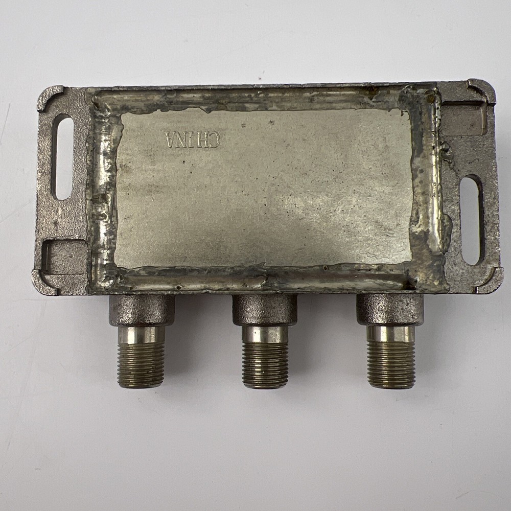 Digimax DAMDC 52-1000 MHz Drop Amplifier