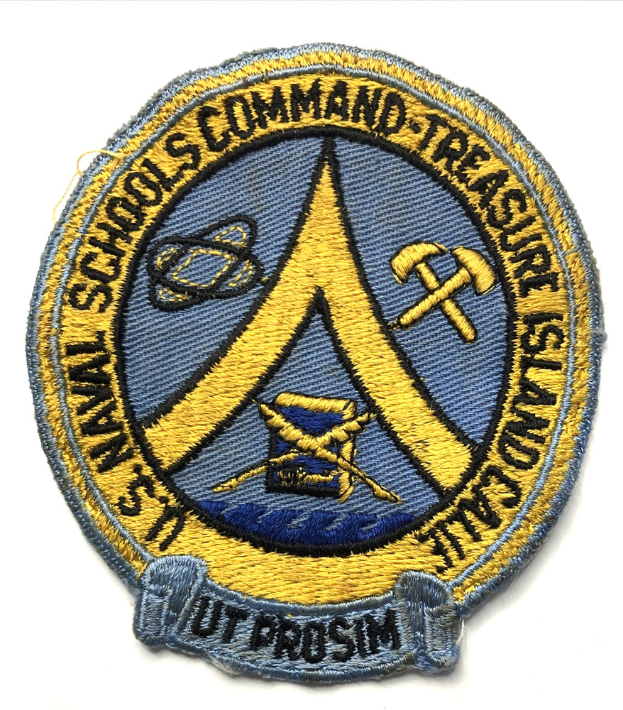 VTG US Navy Naval Schools Command Treasure Island, CA Patch 4"-older