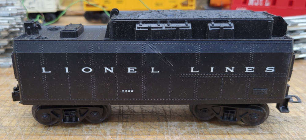 LIONEL STEAM FREIGHT TRAIN SET #11500 & BOX - USED