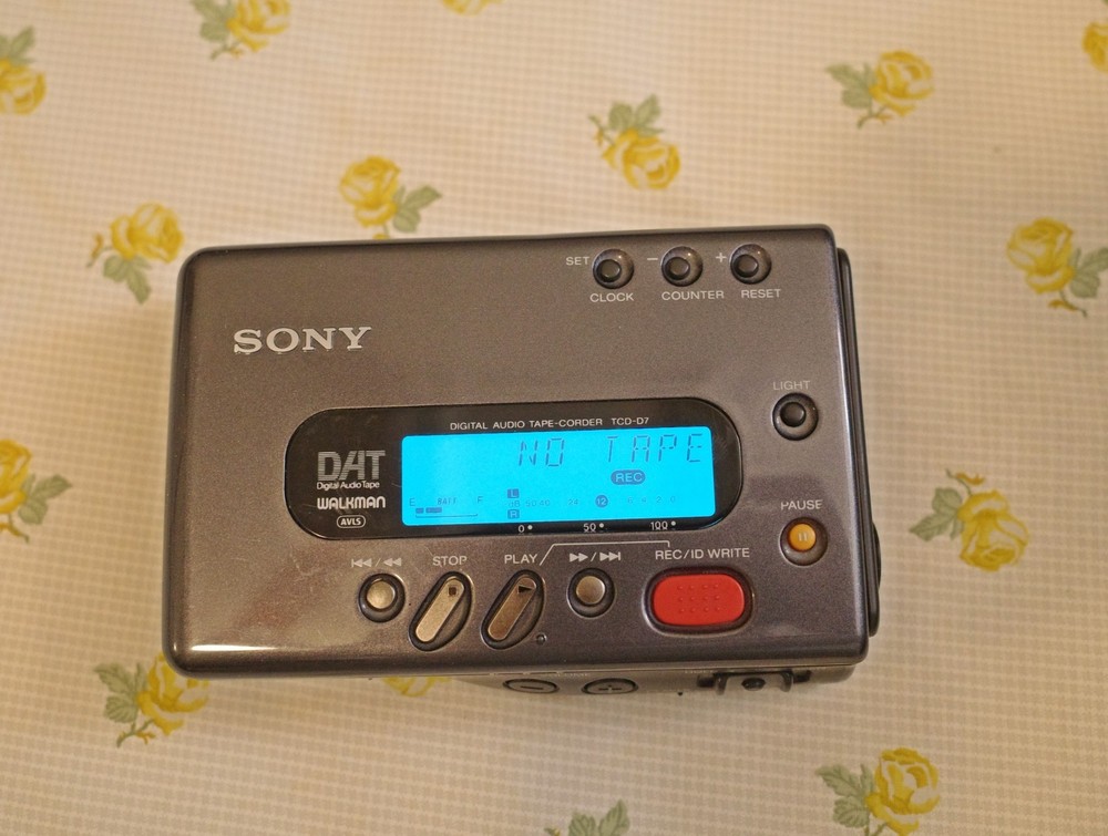 sony tcd d7