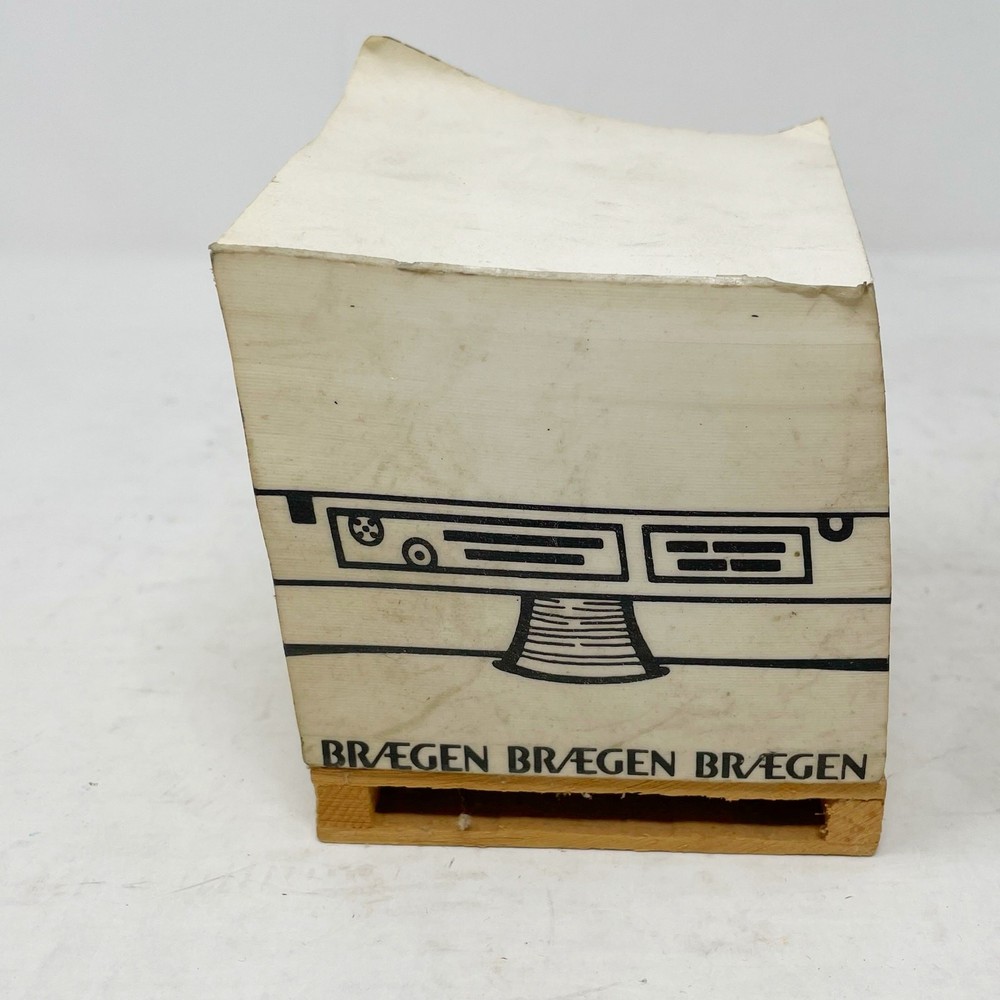 Braegen Vintage Notepad Computer Office Pallet Used