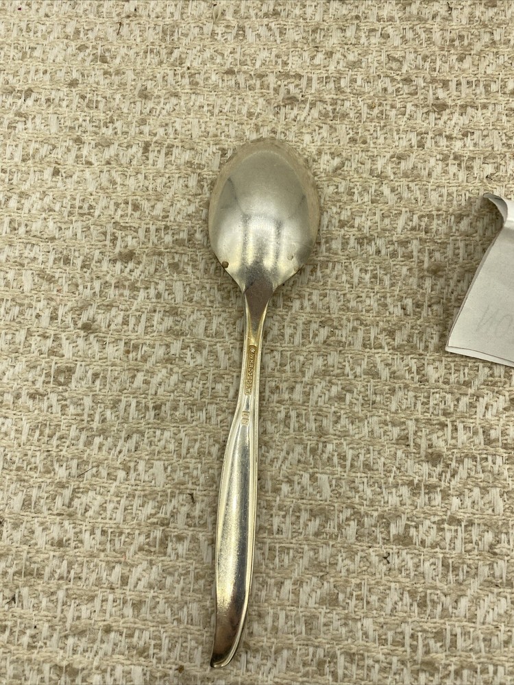 Wm Rogers IS 1958 “SWEEP” Dinner Spoon 6” Silverplate Flatware