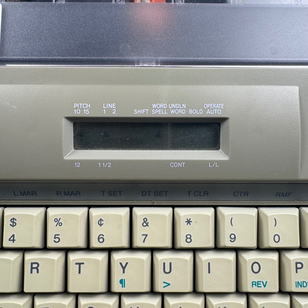 Brother SX-4000 Electronic Typewriter Dictionary Correction System with Cover