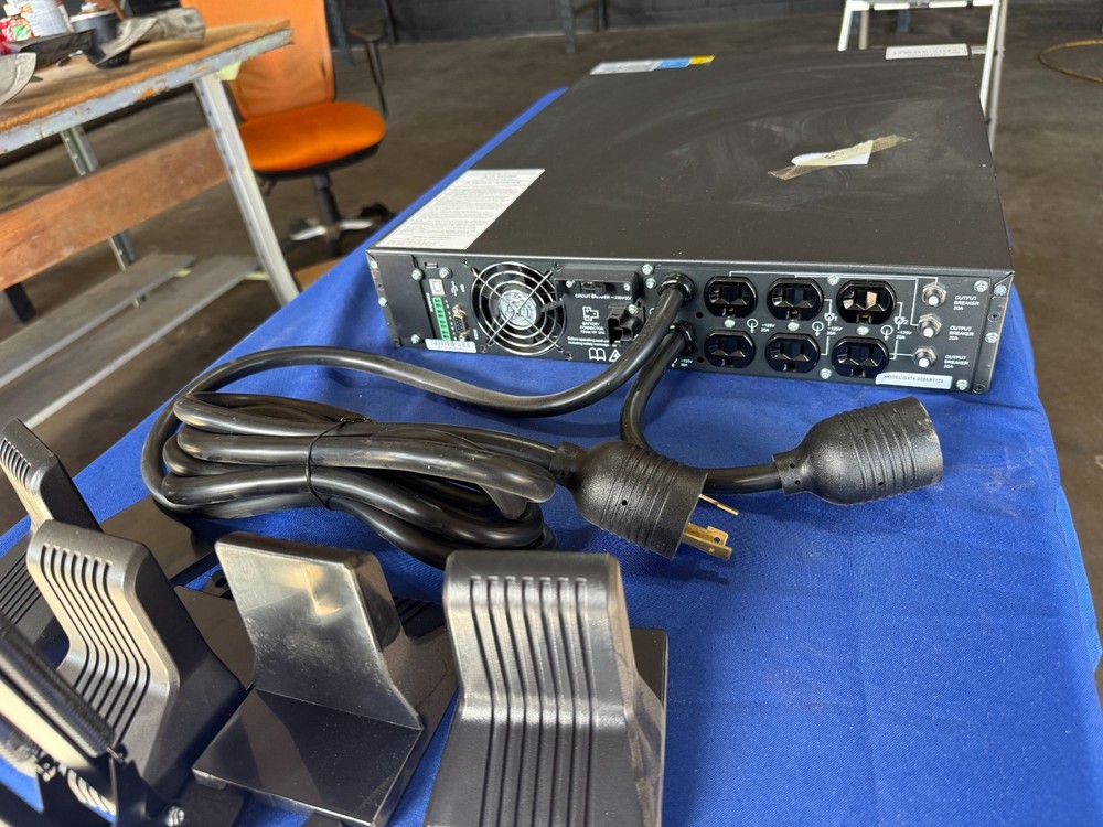 NEW SURPLUS Veritv GXT4-3000RT120