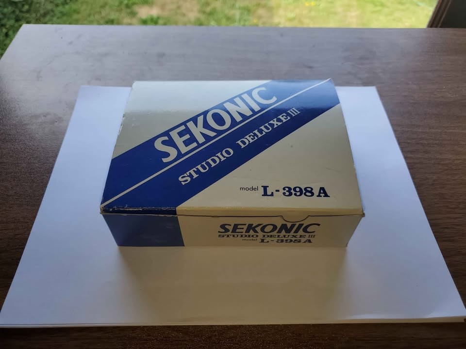 CANADA [ MINT / Box ] SEKONIC L-398 Studio Deluxe Light Meter + Case , Strap