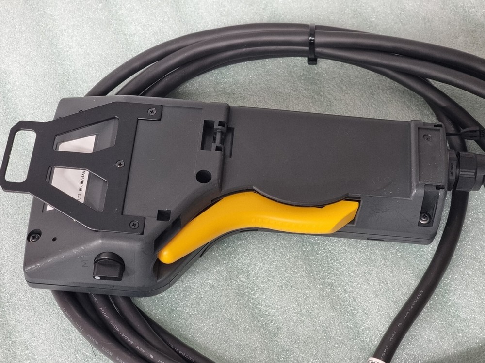 TAZMO Teaching Pendant