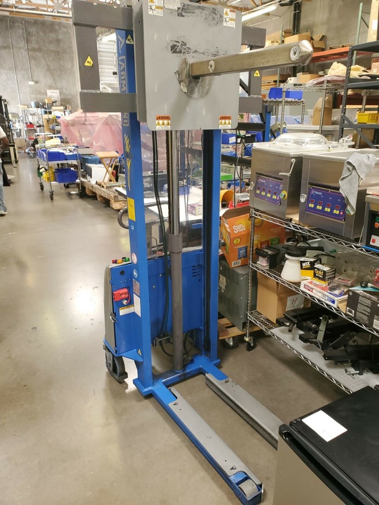 Armanni BETA Lift semi-electric stackers -