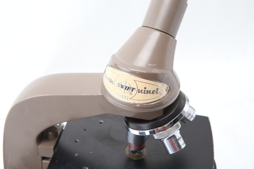 SWIFT MICROSCOPE ELEVEN NINETY JAPAN MONOCULAR 3 Objective 5/10/40 R32