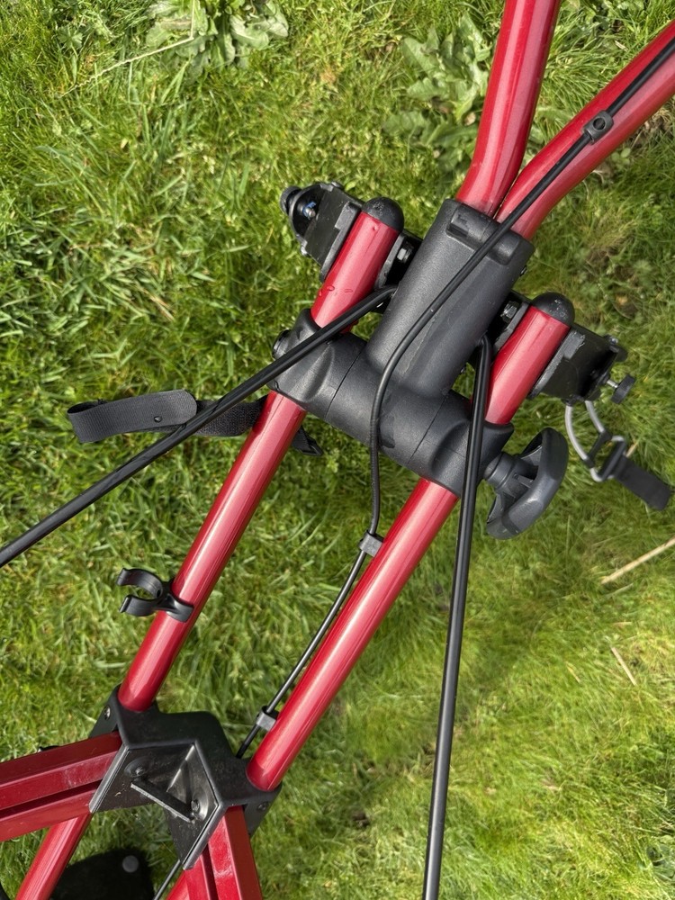Sun Mountain Red Cart Golf Compact Folding 3 Wheel Brake Push Pull Cart