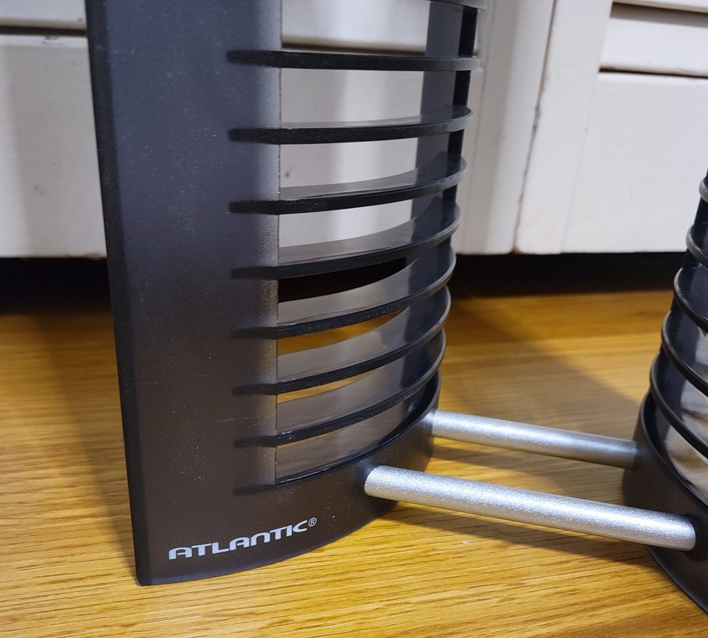 Atlantic Vintage CD Storage Rack Tower Holds 25 CDs