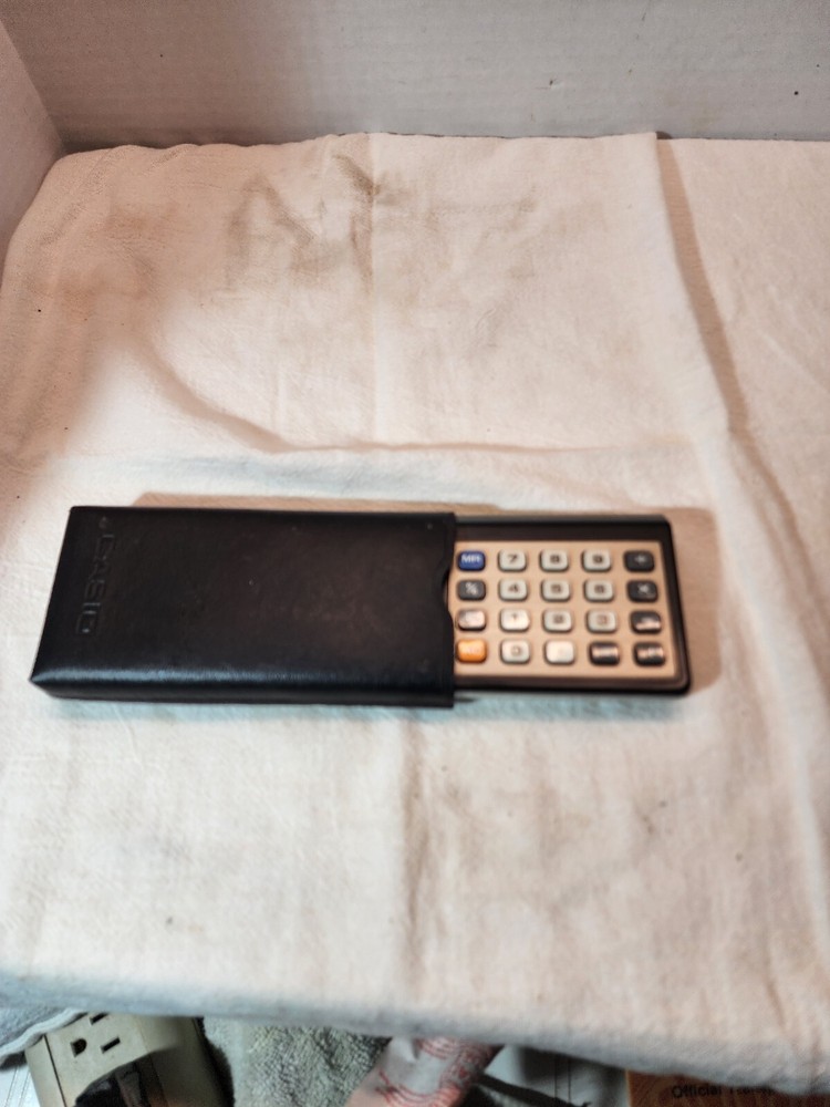 Vintage Casio Memory-8R Calculator Tested/Works