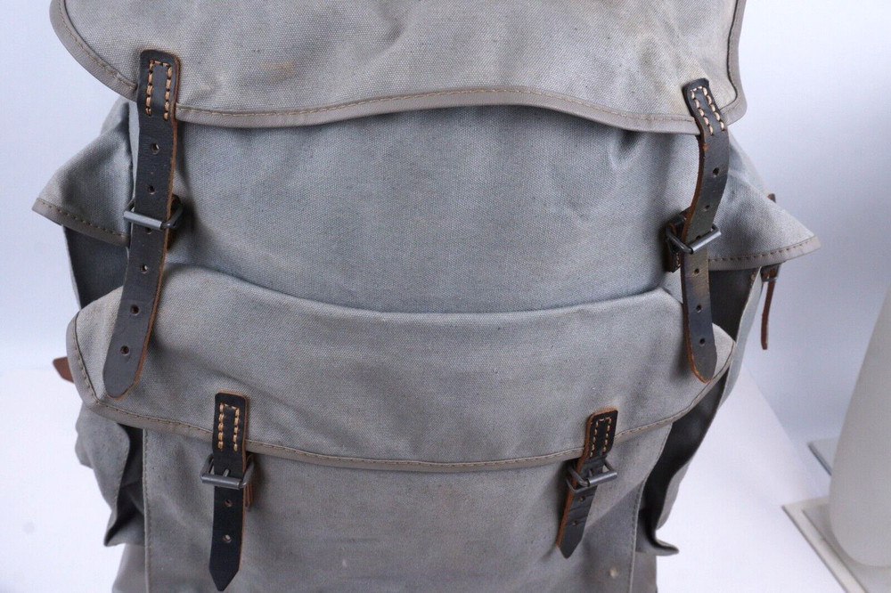 WWII GERMAN HEER MOUNTAIN TROOPER CANVAS BACKPACK Original authentic