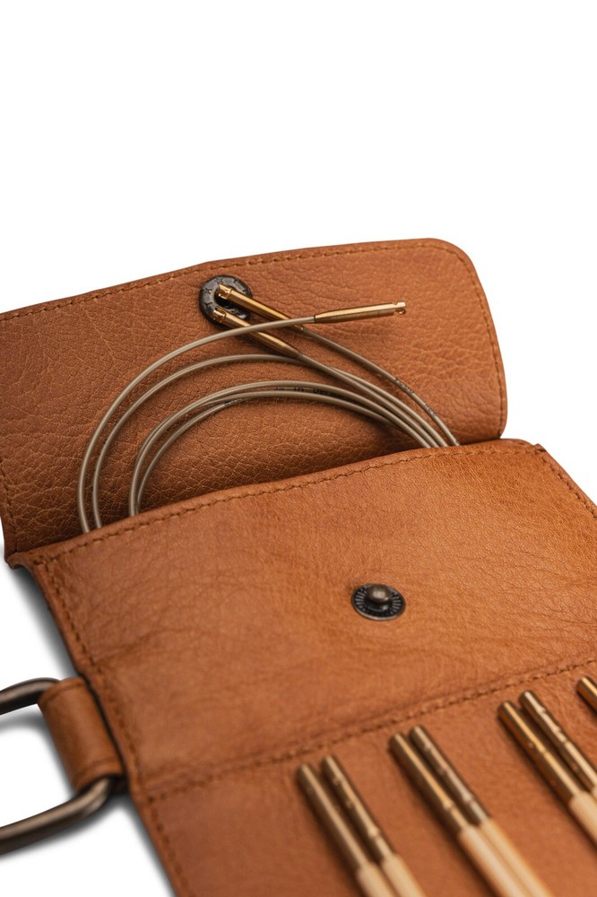 MUUD CARITA D needle case attachment