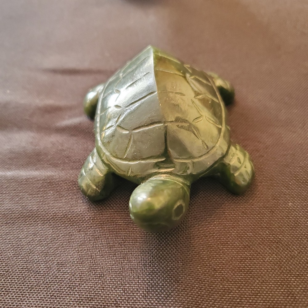 Vtg Stone Nephrite Jade Carved Turtle And Elephant