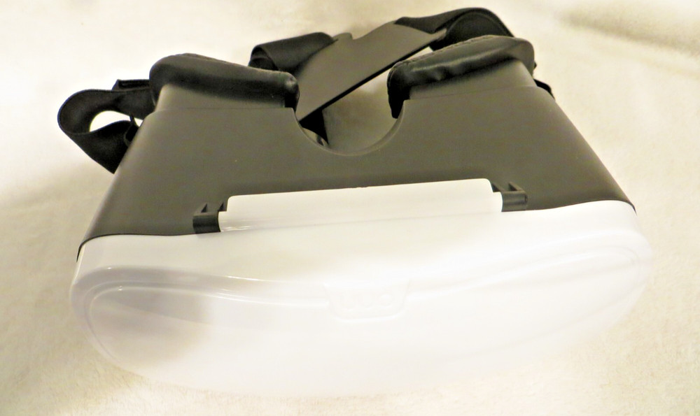 ONN Virtual Reality Smartphone Headset