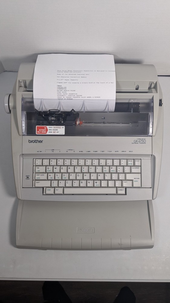 Brother GX-6750 Correctronic Electronic Typewriter Tested Working Cleaned