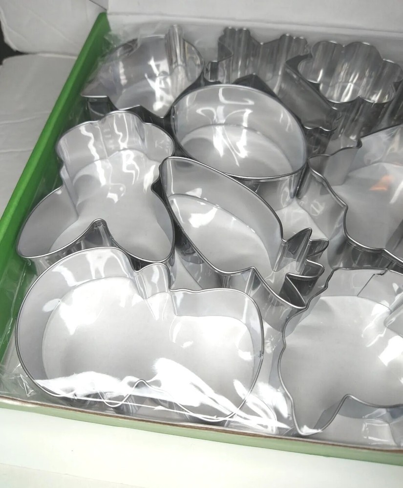 Happy Ester 12 Pieces Cookie Cutter Set