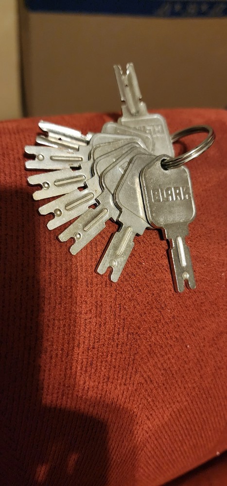Clark Forklift Ignition Keys 999584 166
