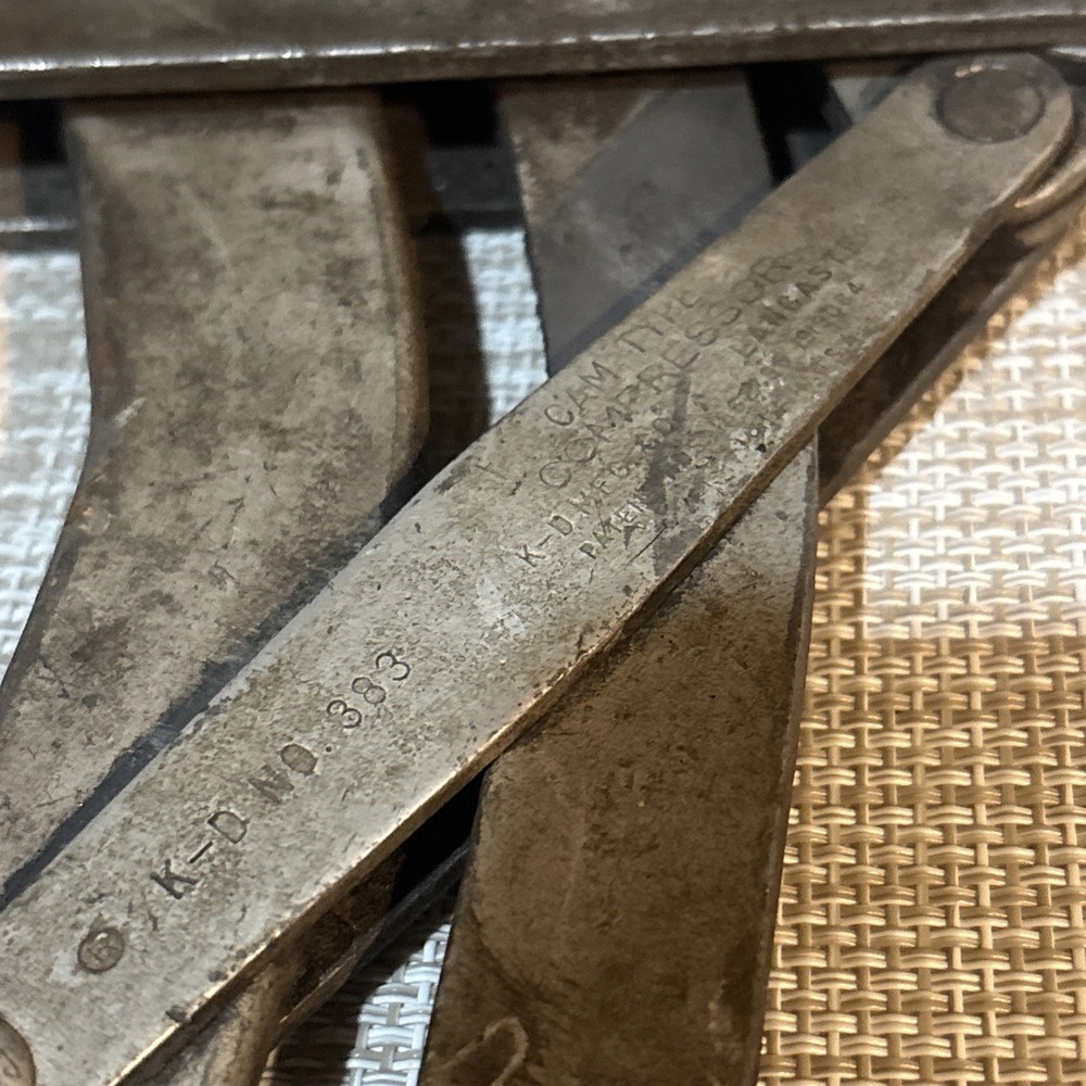 K-D Tool Mfg Co No 383 Valve Spring Compressor Tool
