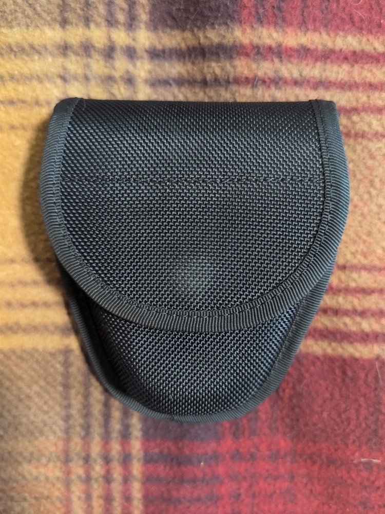 Roco Tactical Handcuffs With Case But NO KEY