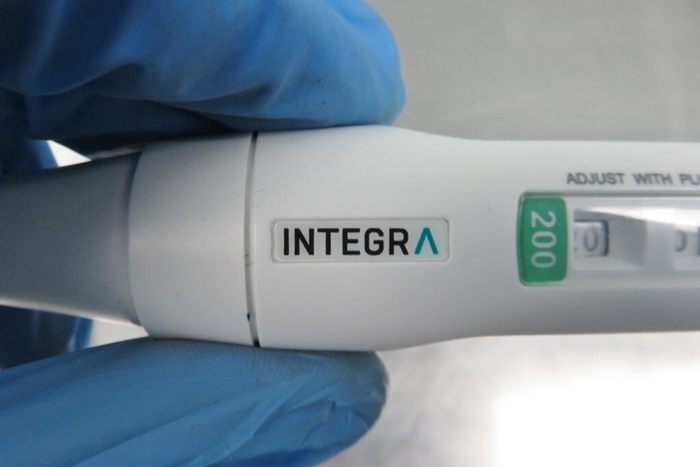 Integra Evolve Pipette Package TESTED With Warranty SEE VIDEO