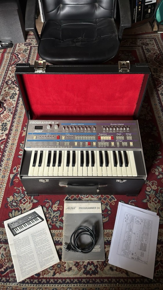 SOLTON Programmer 24w Original Manuals, Case & Accessories (SERVICED) 1985