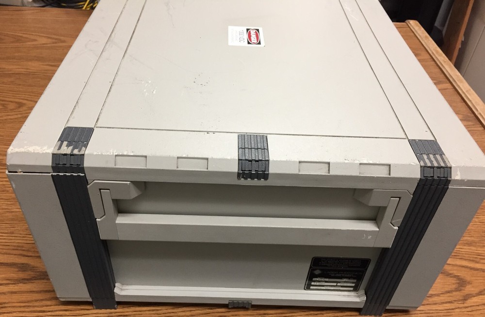 Laser Photonics YQL-102 Laser Power Supplier and Controller