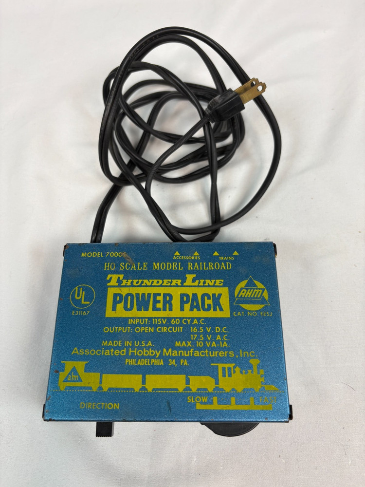 AHM Thunder Line Power Pack 70002 Transformer HO Scale Model Railroad Untested