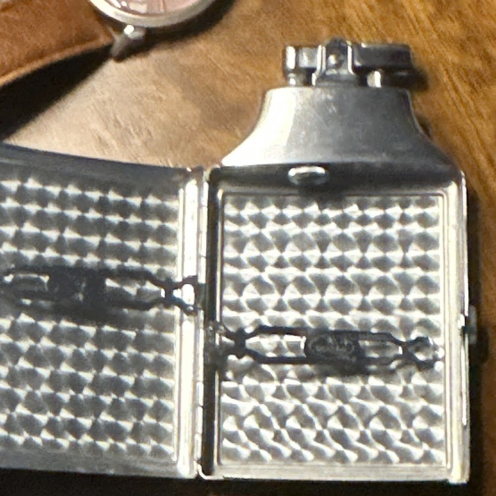 Ronson Silver-Tone Collectible Lighter Vintage Diamond Pattern