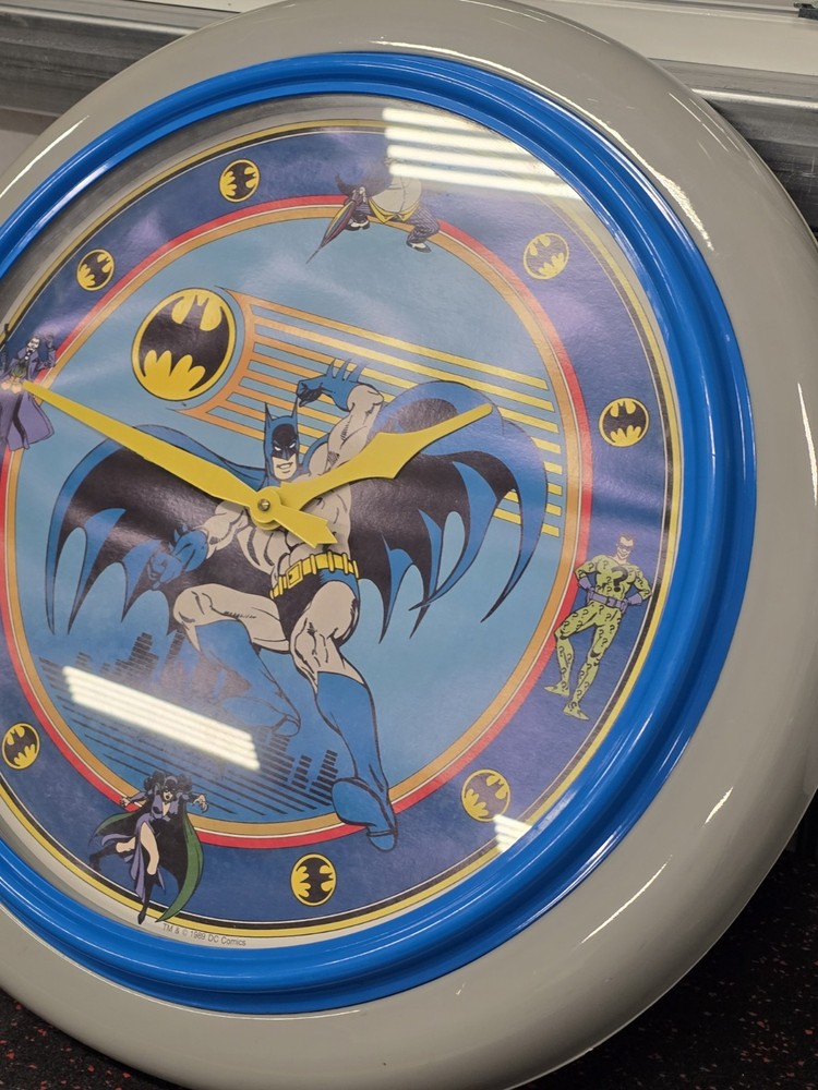 Vintage LARGE Batman 24” Clock - 1989 Electro Optix DC Comics *WORKS!
