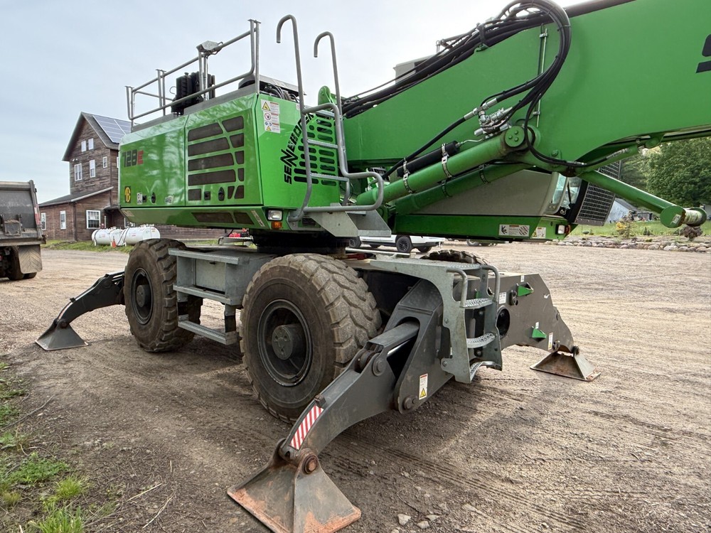 2023 Sennebogen 728e wheeled tree care material handler