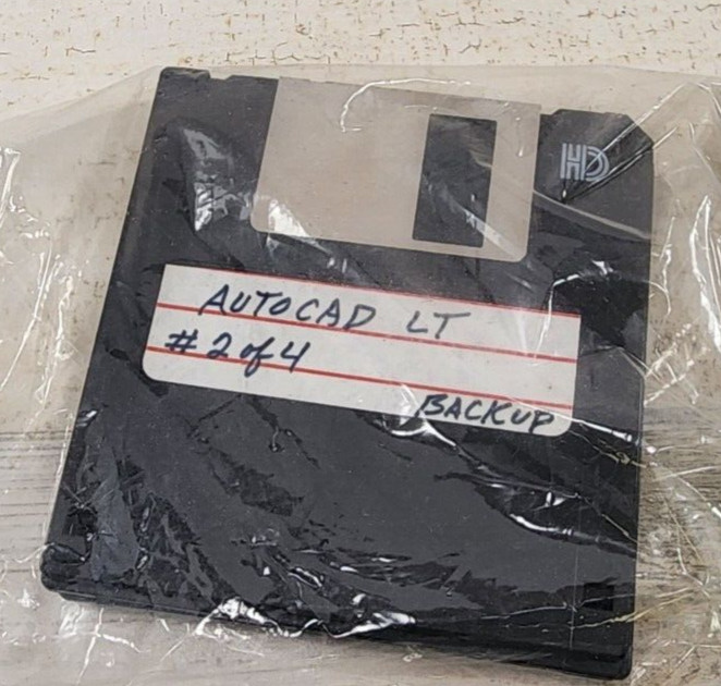 Lot of 18 3.5" Computer Disk