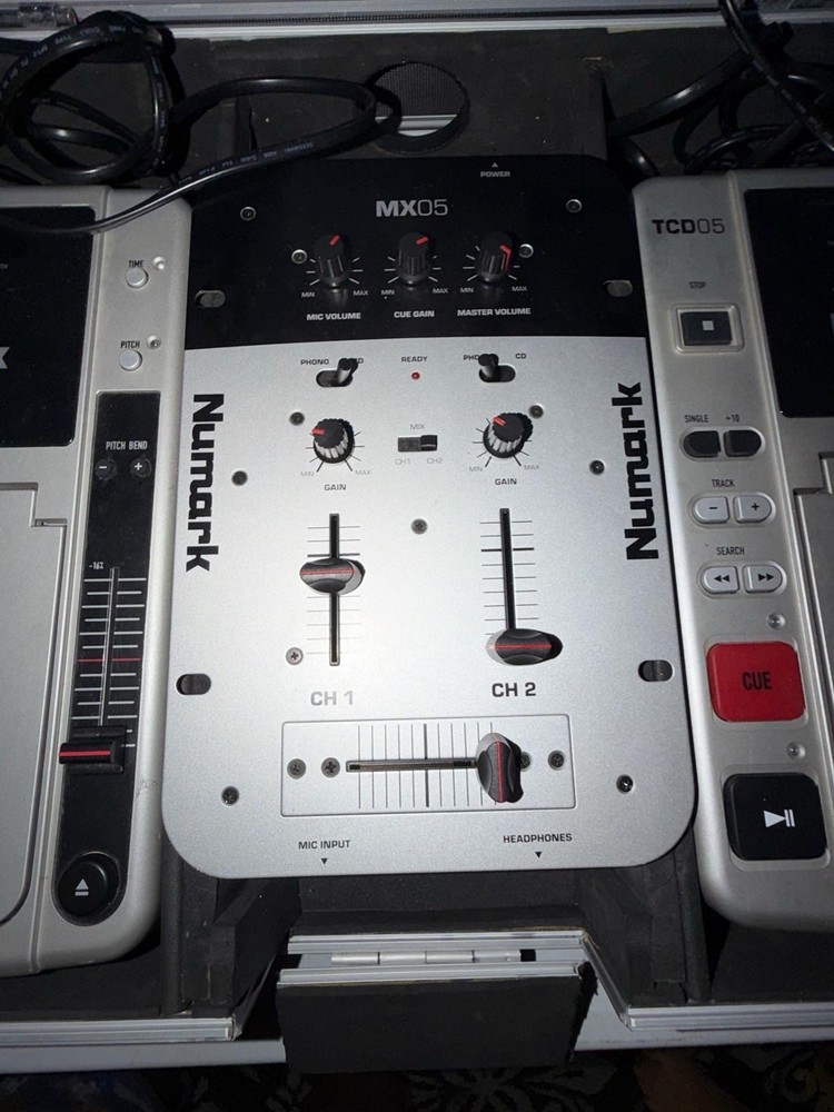 Mx05 With Cdjs