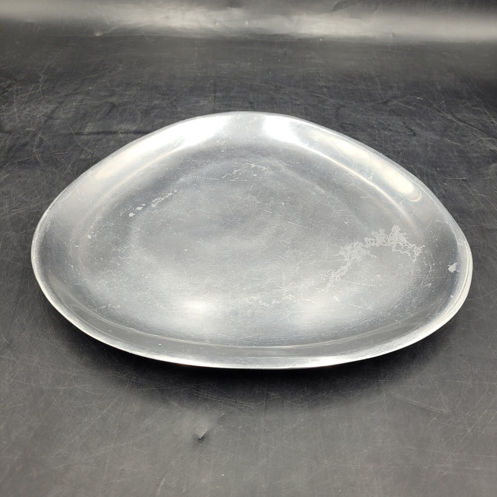 Nambé 525 Alloy Modern Triangular MCM Plate 10" Made In USA
