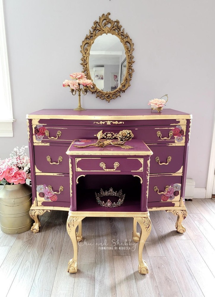 Dixie Belle Plum Crazy Chalk Paint - FREE SHIPPING