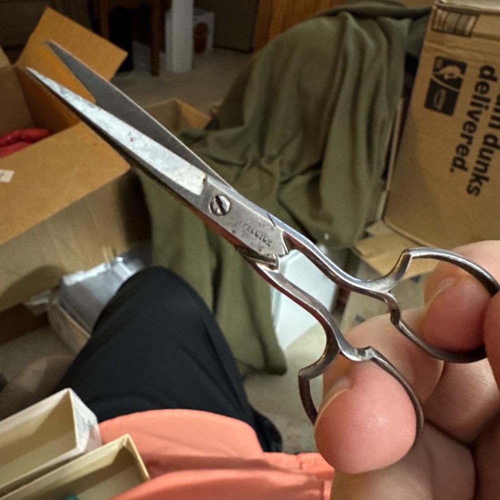 Vintage Thread Removal Button Hole Scissors Signed Sharp