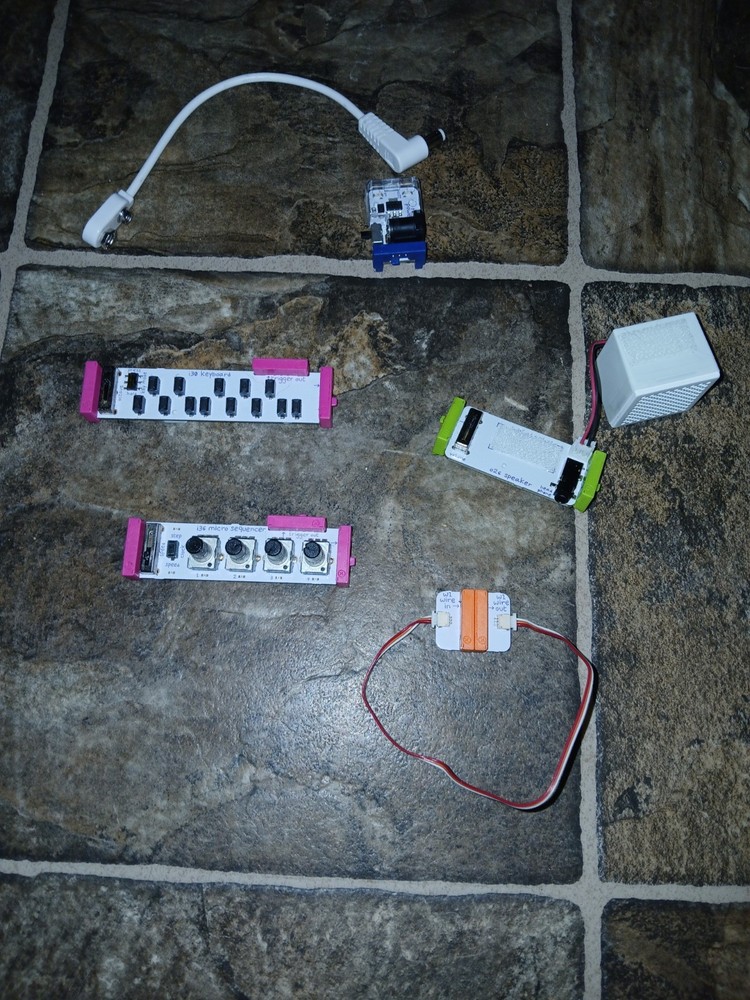 Korg LittleBits Modular Analog Synth Kit 6 piece lot..