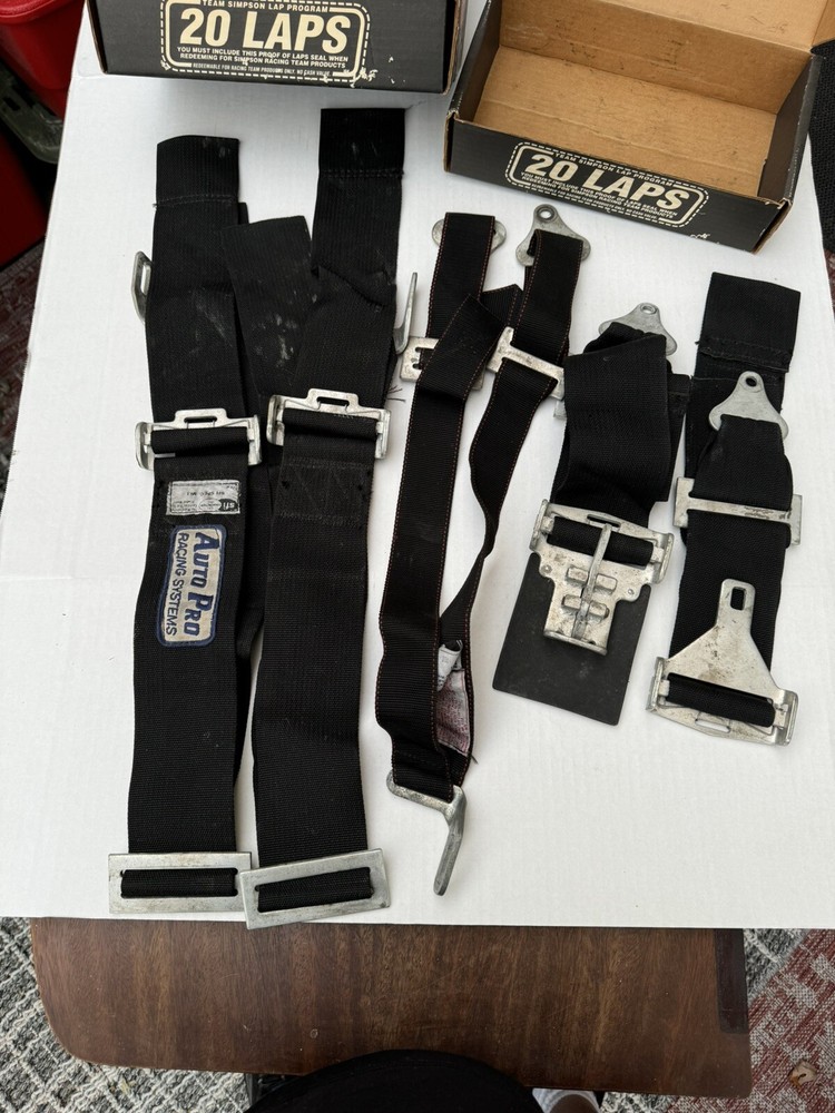 Simpson Restraint Systems 3020 3200 Made 1995- Racing