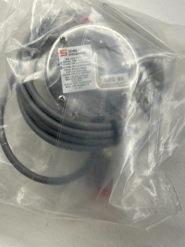 Span Instruments - IPS 122-TYPE 1 0-1000 8-30VDC 12W PRESSURE SWITCH