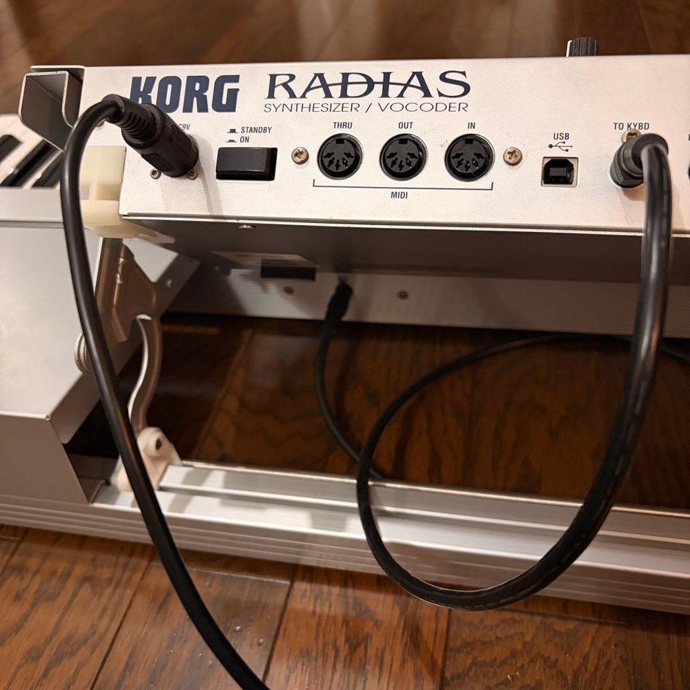 KORG RADIAS KEYBAORD Synth