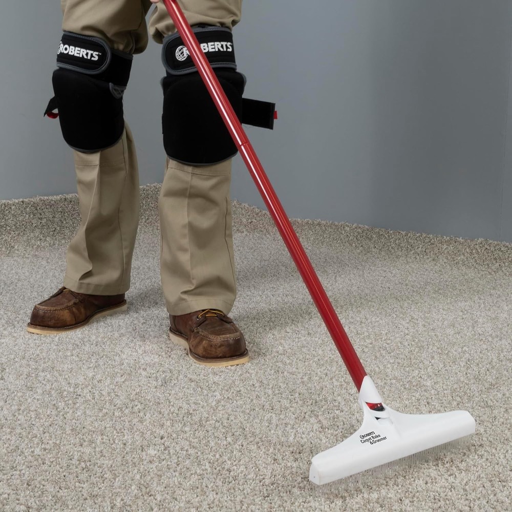 Lightweight Carpet Rake with 12" Head and Long 51" Handle - Compact Solution