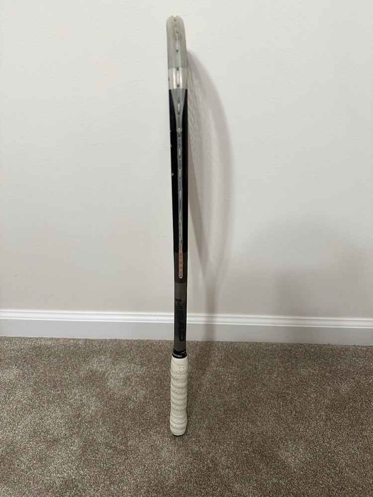 HEAD MG-Carbon 200-3000 Squash Racquet